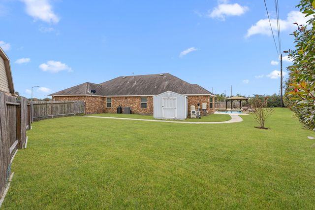 30222 Green Meadows Lane, Brookshire, TX 77423