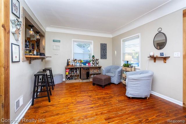 26721 W Huron River Drive, Flat Rock, MI 48134