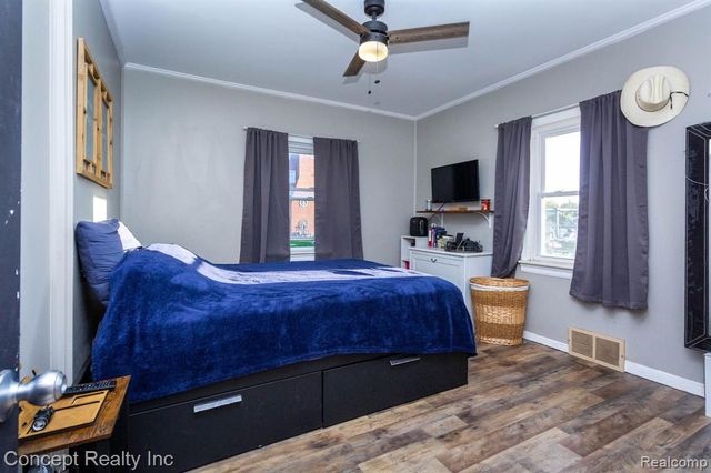 26721 W Huron River Drive, Flat Rock, MI 48134