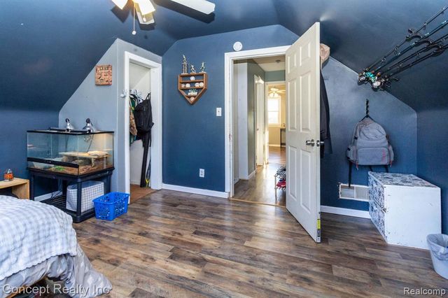 26721 W Huron River Drive, Flat Rock, MI 48134