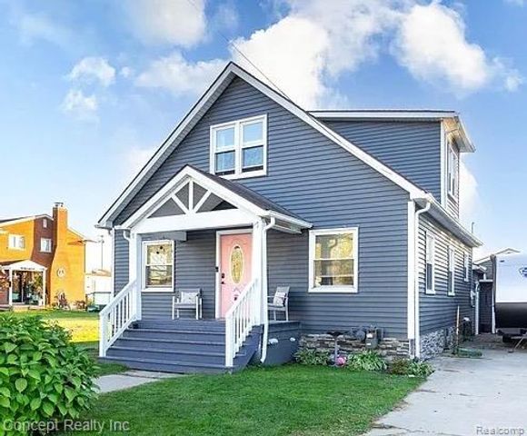 26721 W Huron River Drive, Flat Rock, MI 48134