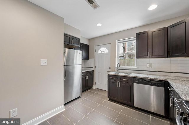 1748 S MOLE ST, Philadelphia, PA 19145