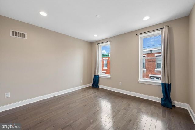 1748 S MOLE ST, Philadelphia, PA 19145