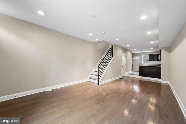 1748 S MOLE ST, Philadelphia, PA 19145