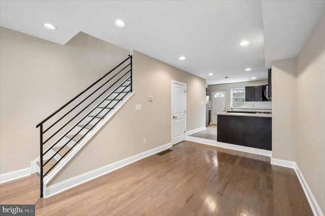 1748 S MOLE ST, Philadelphia, PA 19145