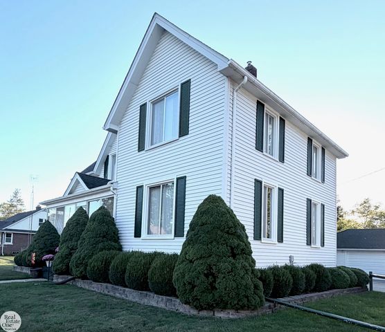 138 S 3rd Street, Marine City, MI 48039