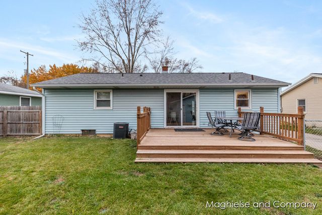 1642 Blanchard Street SW, Wyoming, MI 49519