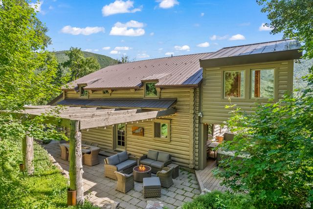 9025 N TIMPHAVEN RD, Sundance, UT 84604