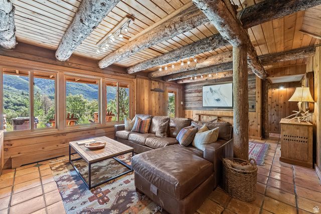 9025 N TIMPHAVEN RD, Sundance, UT 84604
