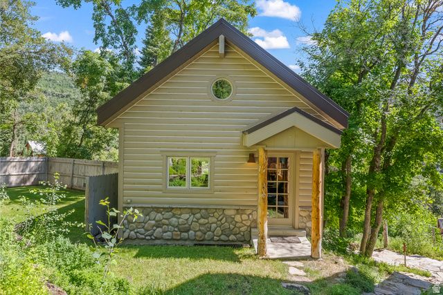 9025 N TIMPHAVEN RD, Sundance, UT 84604