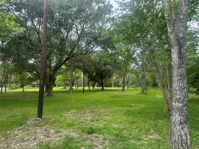 4755 Crosby Cedar Bayou Road, Baytown, TX 77521