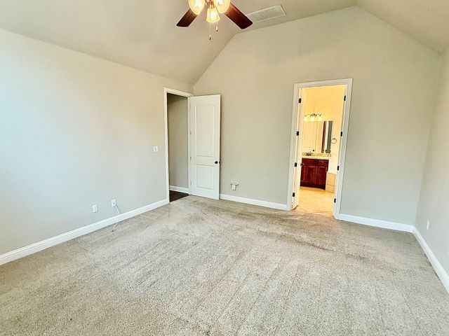 5512 Lipan Apache BND, Austin, TX 78738