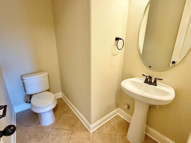 5512 Lipan Apache BND, Austin, TX 78738