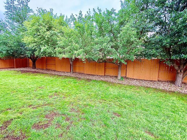 5512 Lipan Apache BND, Austin, TX 78738