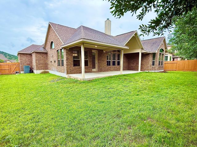 5512 Lipan Apache BND, Austin, TX 78738