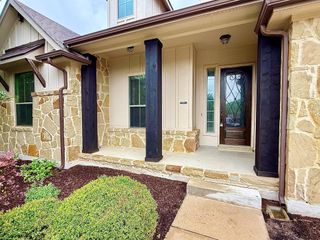 5512 Lipan Apache BND, Austin, TX 78738