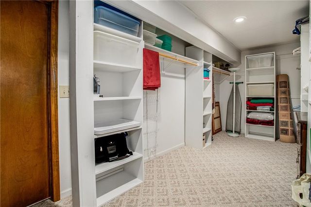 22504 E 33rd Street Court S, Blue Springs, MO 64015