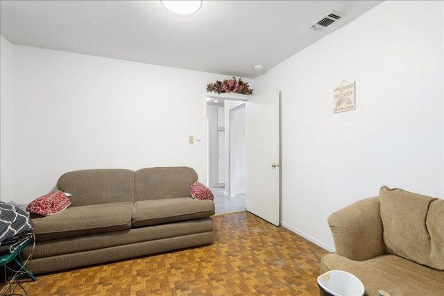 6449 Larry Way, North Highlands, CA 95660