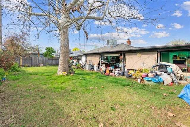 6449 Larry Way, North Highlands, CA 95660