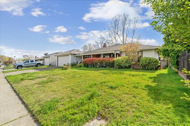 6449 Larry Way, North Highlands, CA 95660