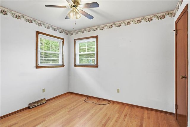 136 Cherry Lane, Burlington, VT 05401
