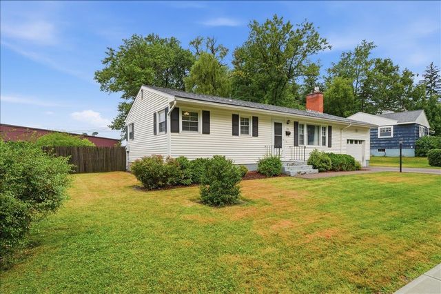 136 Cherry Lane, Burlington, VT 05401