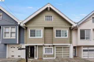 25 Regent St, San Francisco, CA 94112