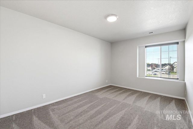 5111 Lansdale St, Caldwell, ID 83605