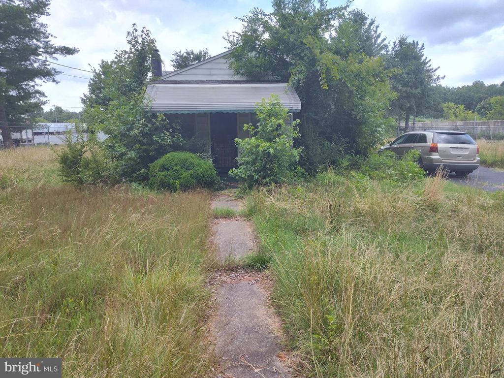 108 WERNER RD, Baltimore, MD 21226