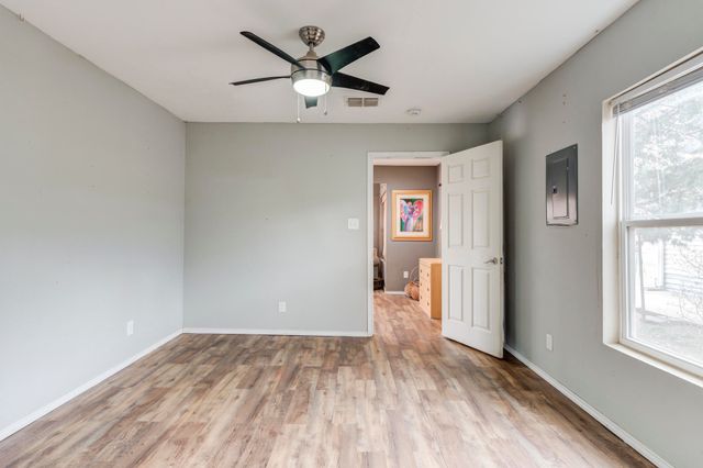 1003 8th Street, Shallowater, TX 79363