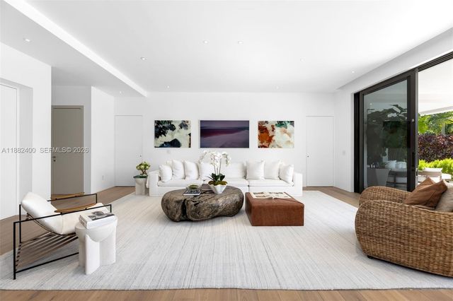 9360 Balada St, Coral Gables, FL 33156