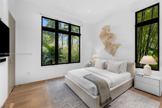 9360 Balada St, Coral Gables, FL 33156