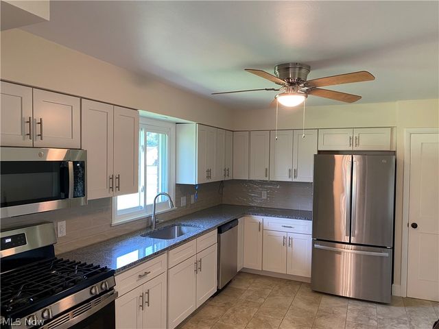 5265 Youngstown Poland Road, Poland, OH 44514