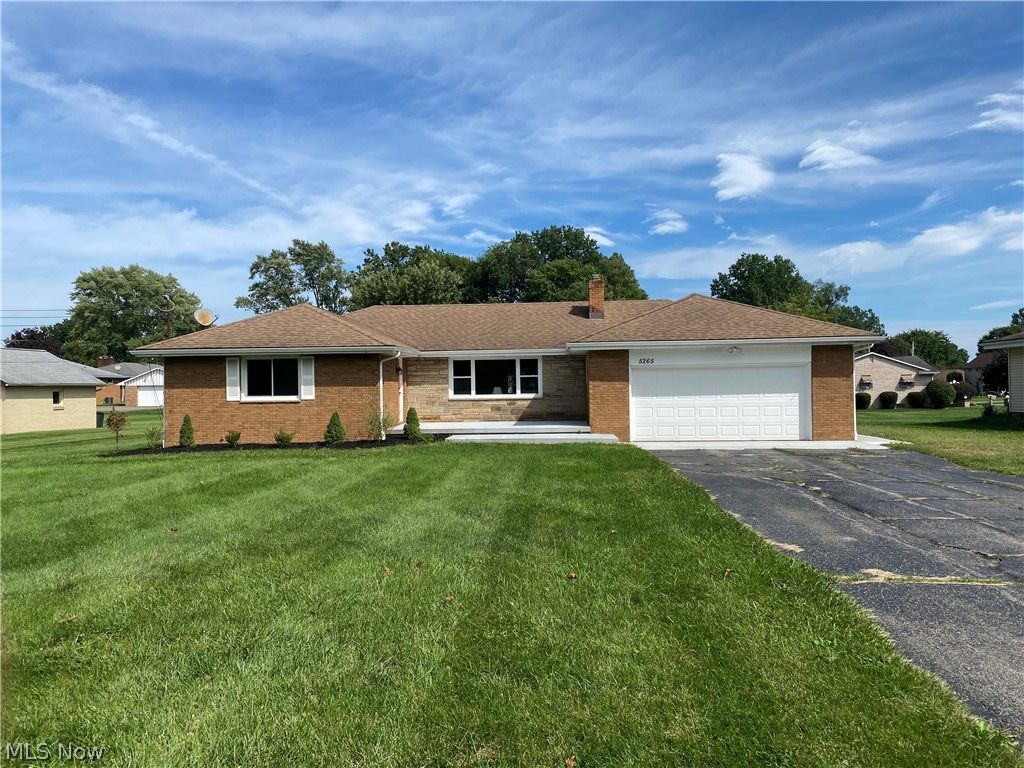 5265 Youngstown Poland Road, Poland, OH 44514