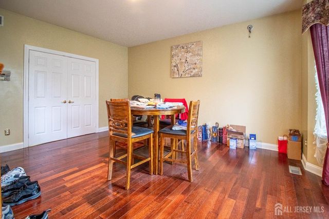 102 Erin Drive, Jackson, NJ 08527