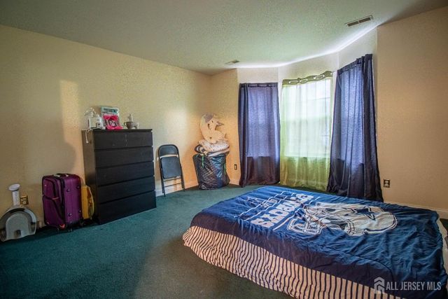 102 Erin Drive, Jackson, NJ 08527