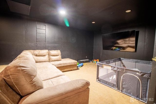 102 Erin Drive, Jackson, NJ 08527