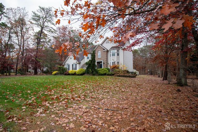 102 Erin Drive, Jackson, NJ 08527