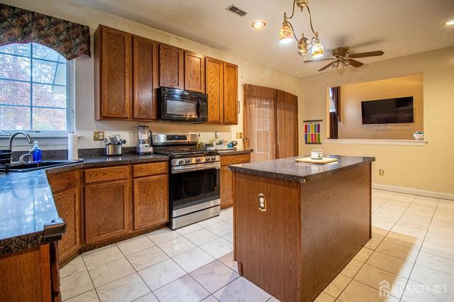 102 Erin Drive, Jackson, NJ 08527