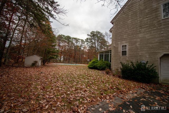 102 Erin Drive, Jackson, NJ 08527