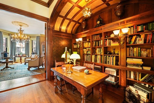 381 Beacon Street, Boston, MA 02116