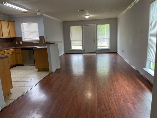 4346 Maggie Street, Houston, TX 77051