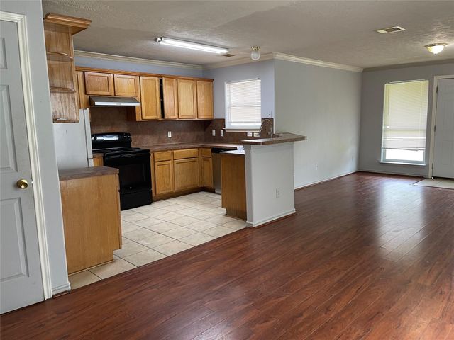 4346 Maggie Street, Houston, TX 77051