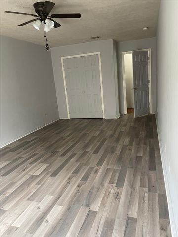 4346 Maggie Street, Houston, TX 77051