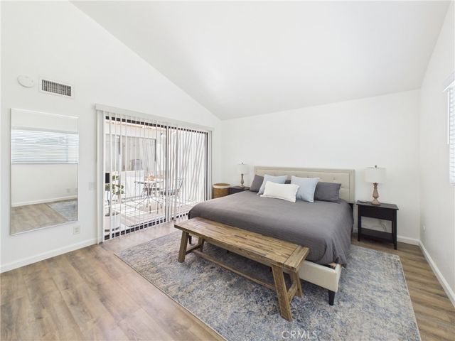 2027 E Fruit, Santa Ana, CA 92701