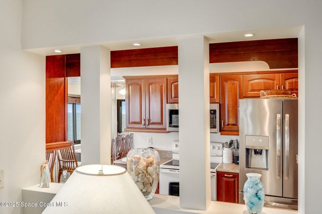 2999 Highway A1a 11n, Melbourne Beach, FL 32951