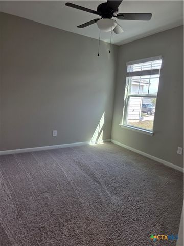 585 Aplite Pass, Maxwell, TX 78656