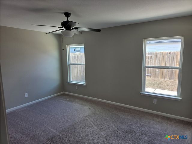 585 Aplite Pass, Maxwell, TX 78656