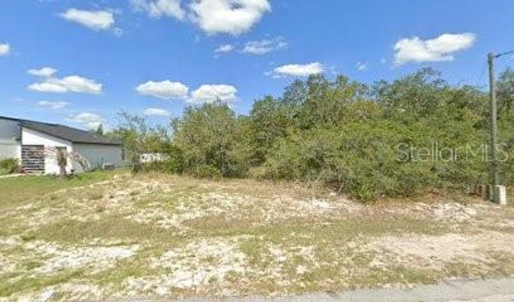 Image 1 of property listing at 254 BIG SIOUX DRIVE, Poinciana, FL 34759