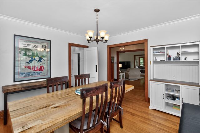 203 Tonawanda Drive, Des Moines, IA 50312